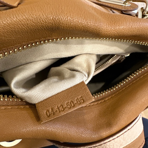 Chloe Paraty Military Medium Tan Shoulder Bag - New - Picture 9 of 9